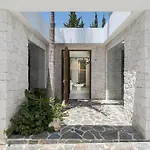 Matda Beachfront Puente - Villa