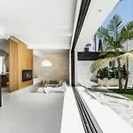 Matda Beachfront Puente - Villa Marbella