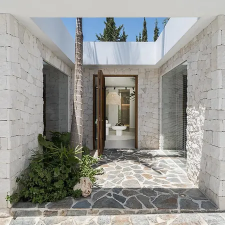 Matda Beachfront Puente - Villa