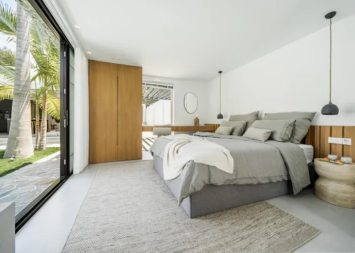 Matda Beachfront Puente -