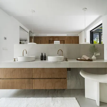 Villa Matda Beachfront Puente - Marbella