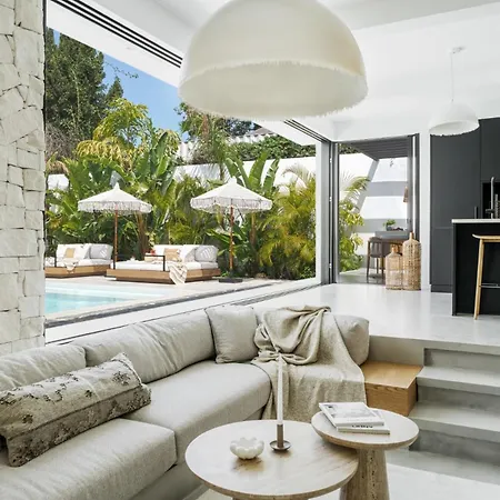 Villa Matda Beachfront Puente - Marbella