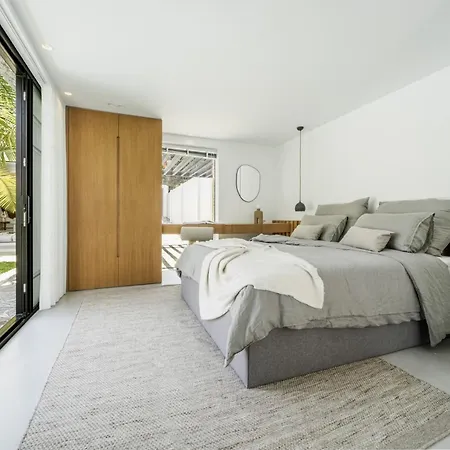 Matda Beachfront Puente -